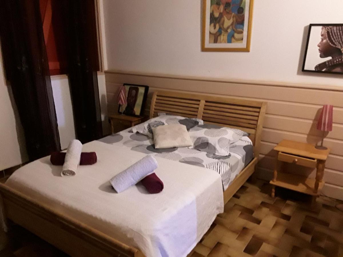 Villa le safran-le triskell Deshaies Esterno foto